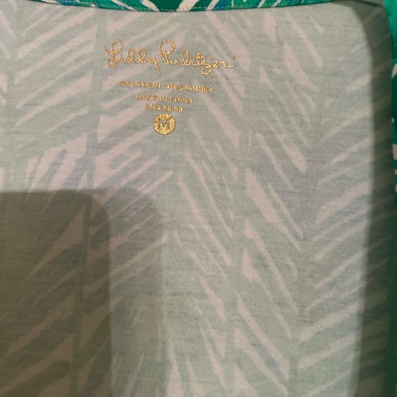 Lilly Pulitzer size 6 - Picture 2 of 3